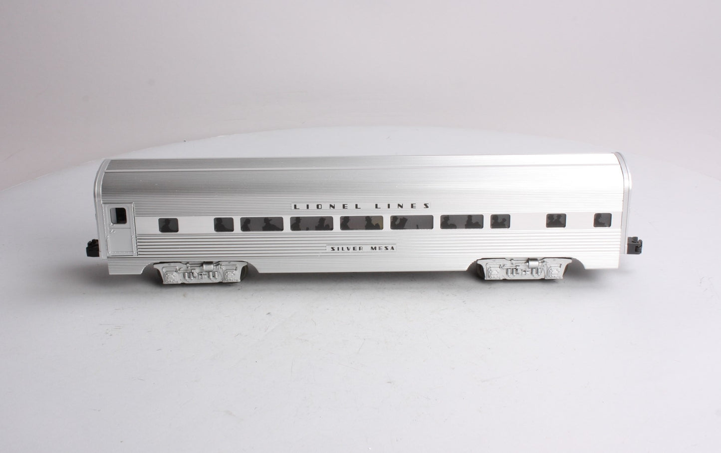 Lionel 6-19161 O Lionel Lines Aluminum Silver Mesa Coach Car #2533 LN/Box