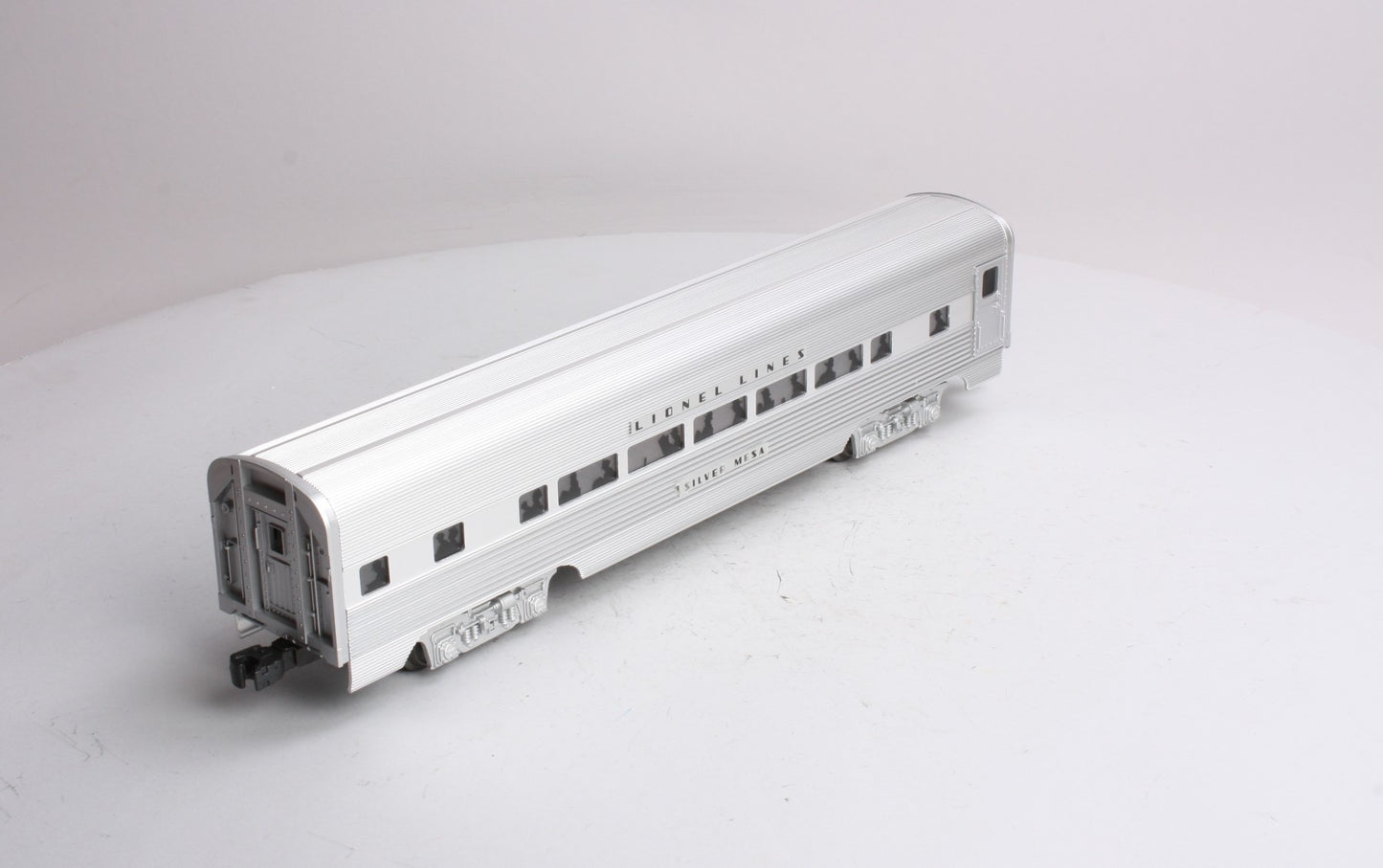 Lionel 6-19161 O Lionel Lines Aluminum Silver Mesa Coach Car #2533 LN/Box