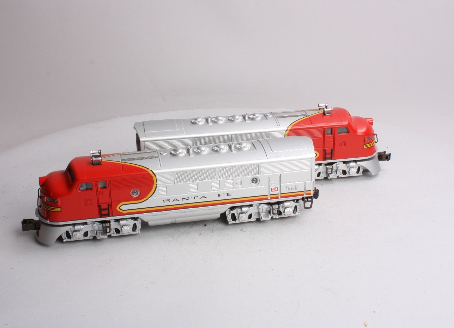 Lionel 6-38312 O Gauge Santa Fe F-3 AA Twin Diesel Locomotive Set #2343 LN
