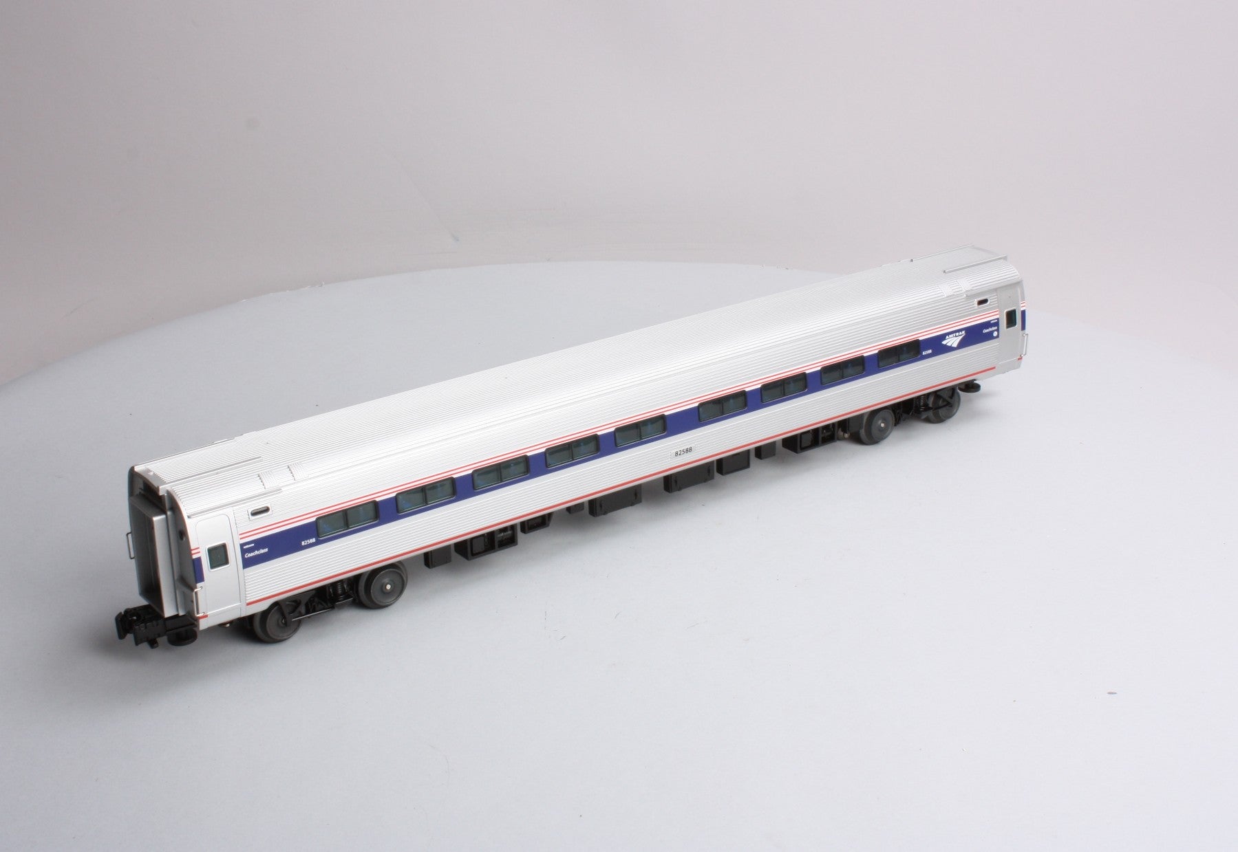 Lionel 6-35432 O Gauge Amtrak Coach Car #82588 EX/Box
