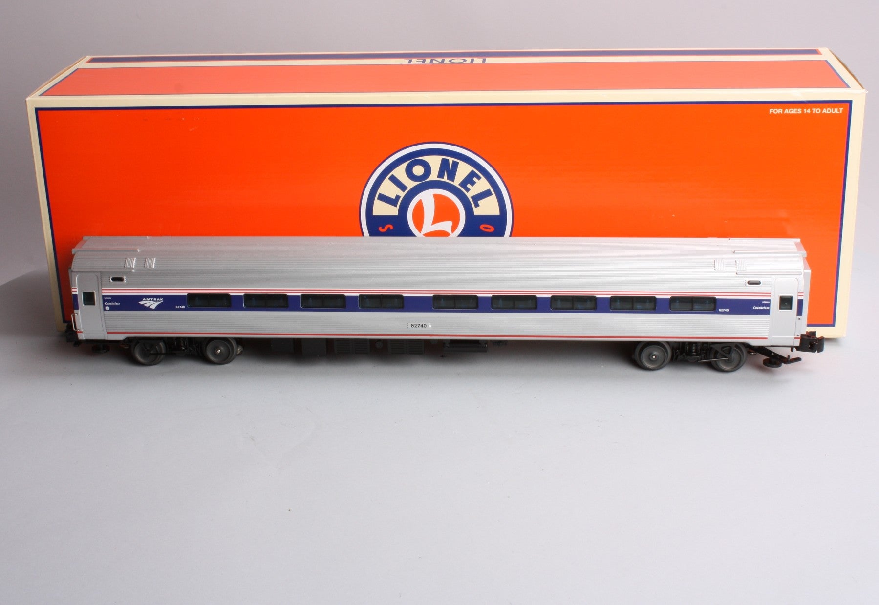 Lionel 6-35431 O Gauge Amtrak Coach Car #82740 EX/Box
