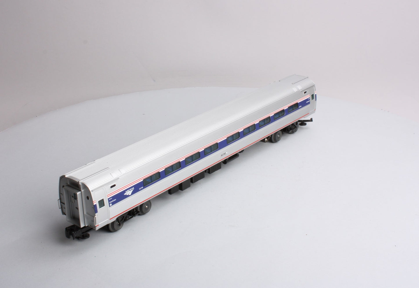 Lionel 6-35431 O Gauge Amtrak Coach Car #82740 EX/Box
