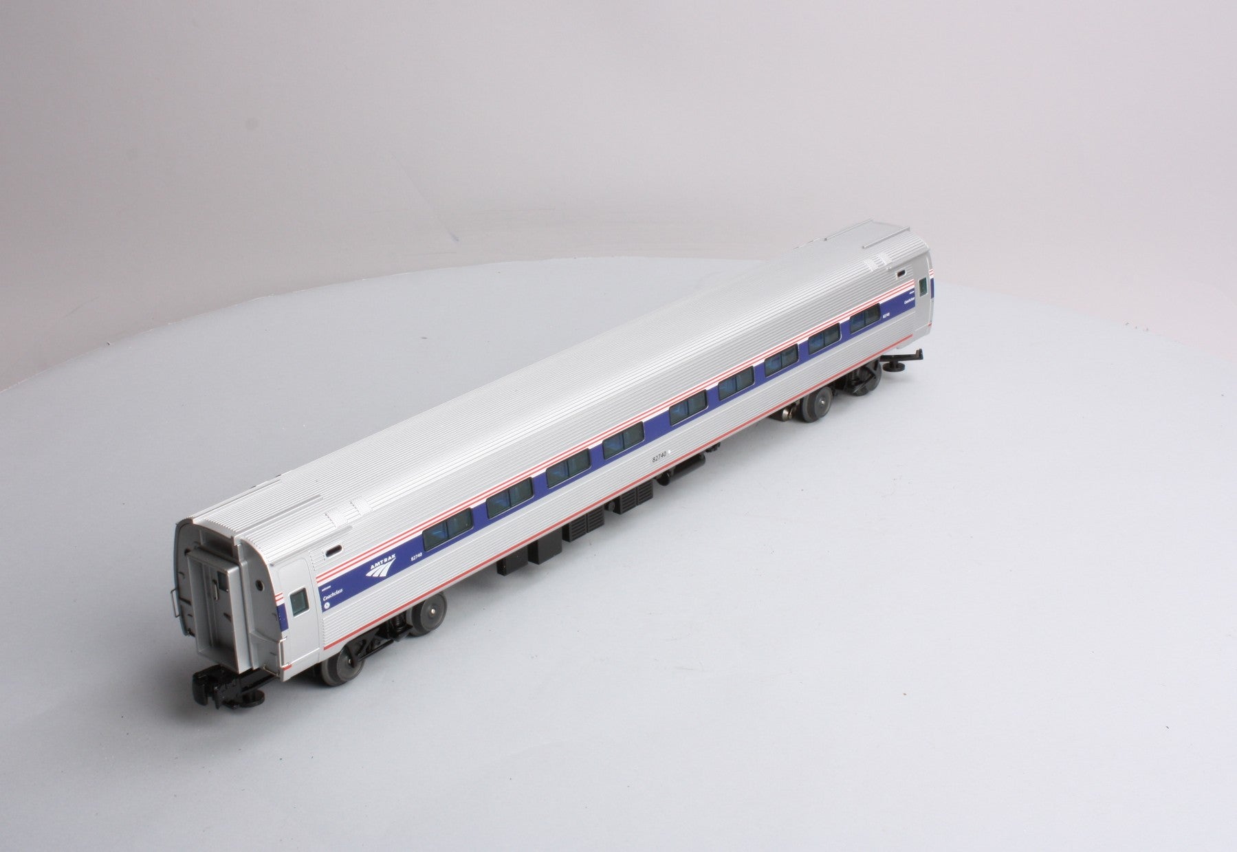 Lionel 6-35431 O Gauge Amtrak Coach Car #82740 EX/Box