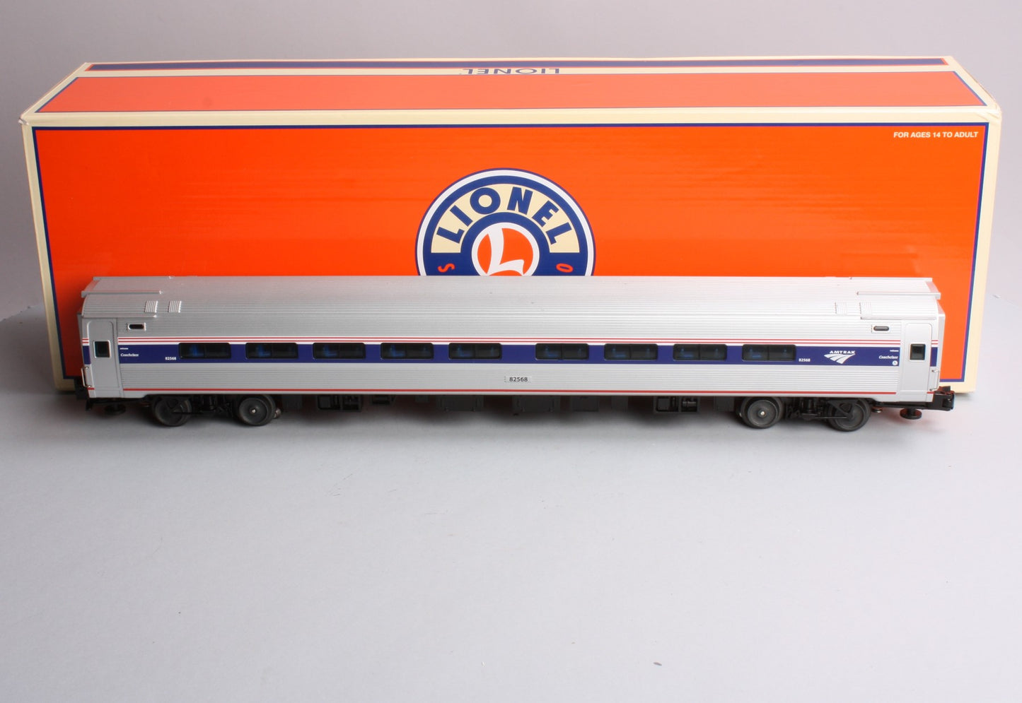 Lionel 6-35430 O Scale AMTRAK Coach Car #82568 EX/Box