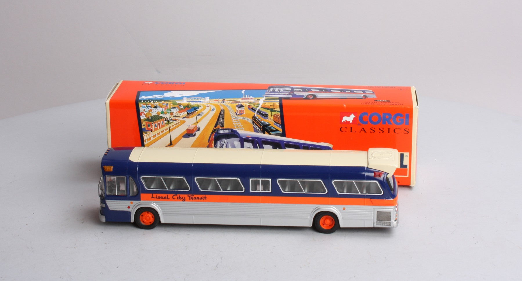Corgi 54302 1:50 Lionel City Transit GM 5301 Fishbowl Bus EX/Box