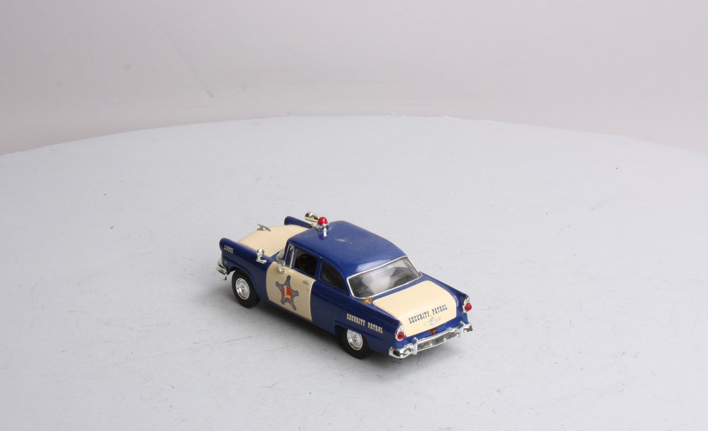 Lionel 397000 1:48 Lionelville 1956 Ford Tudor Sheriff Chief's Die-Cast Sedan