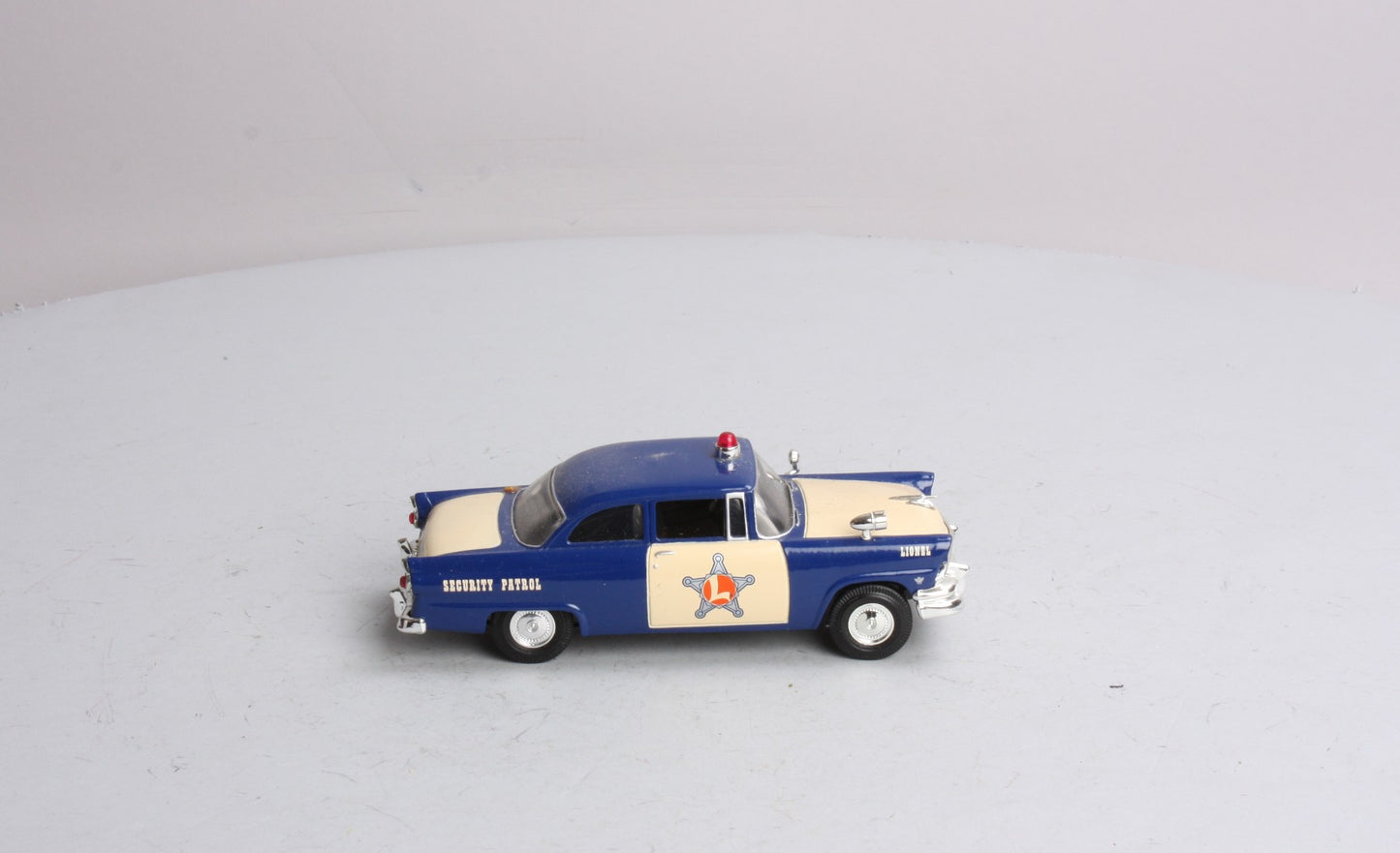 Lionel 397000 1:48 Lionelville 1956 Ford Tudor Sheriff Chief's Die-Cast Sedan