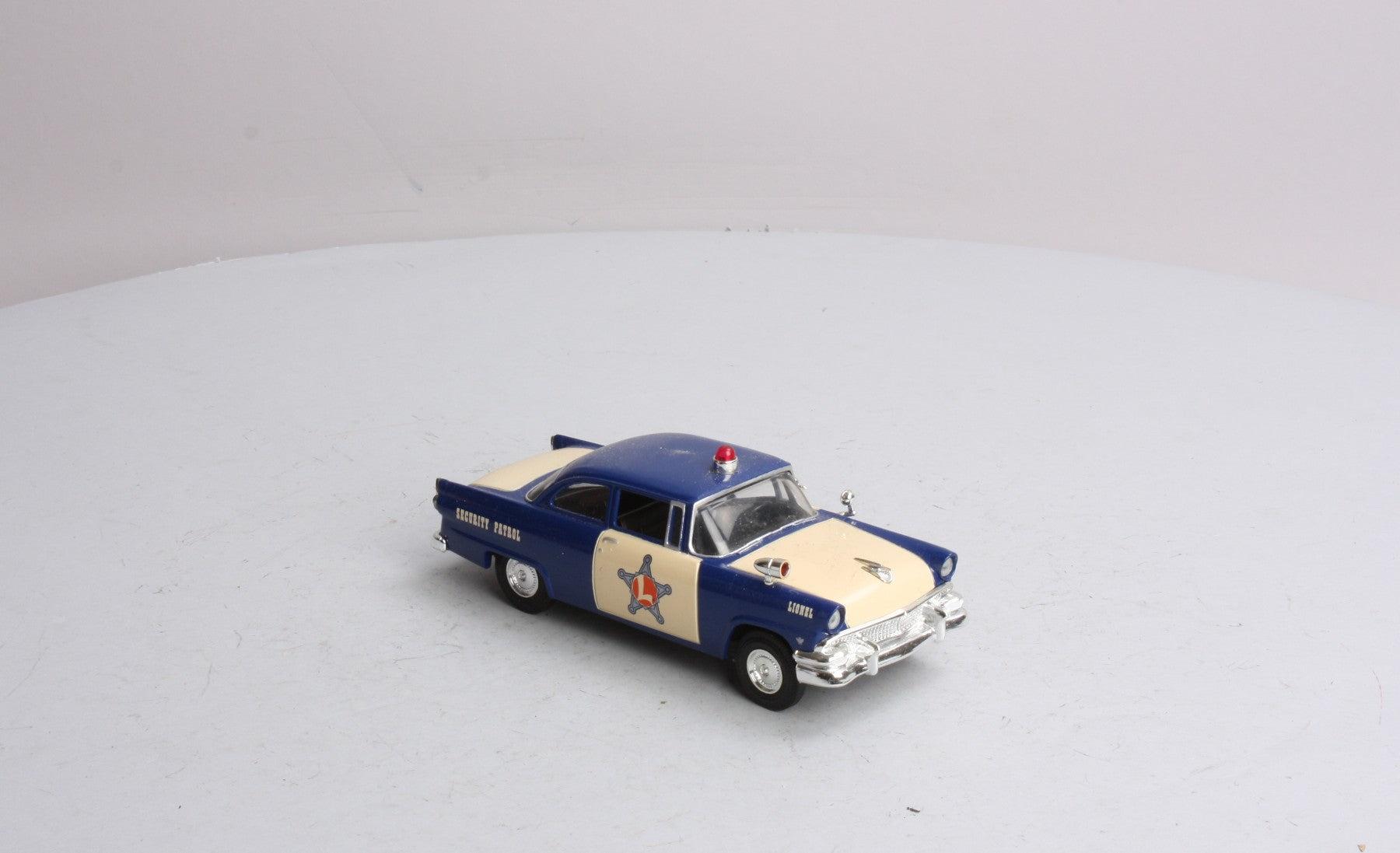 Lionel 397000 1:48 Lionelville 1956 Ford Tudor Sheriff Chief's Die-Cast Sedan