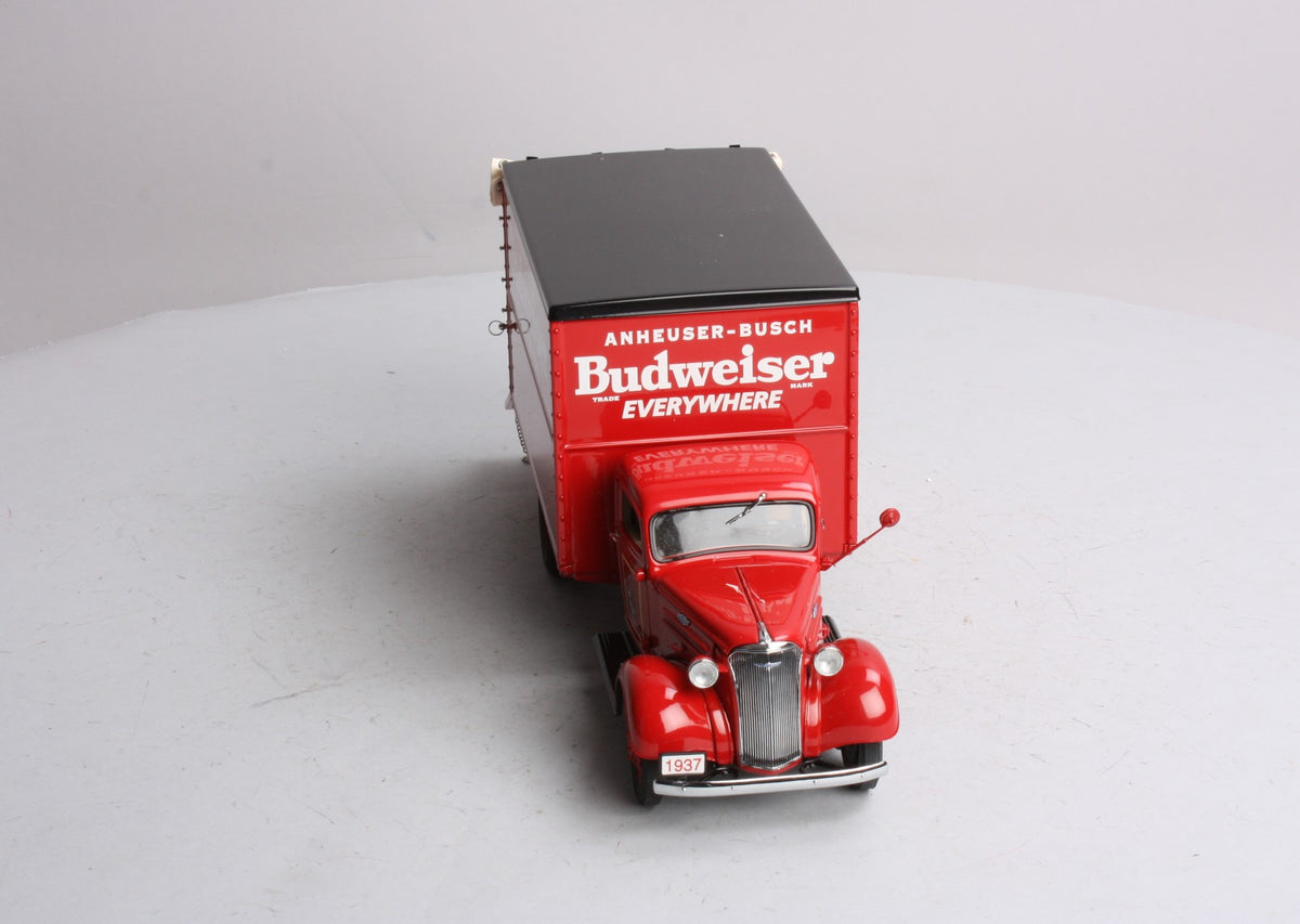 Danbury Mint 1937 1:24 1937 Budweiser Delivery Truck  LN/Box
