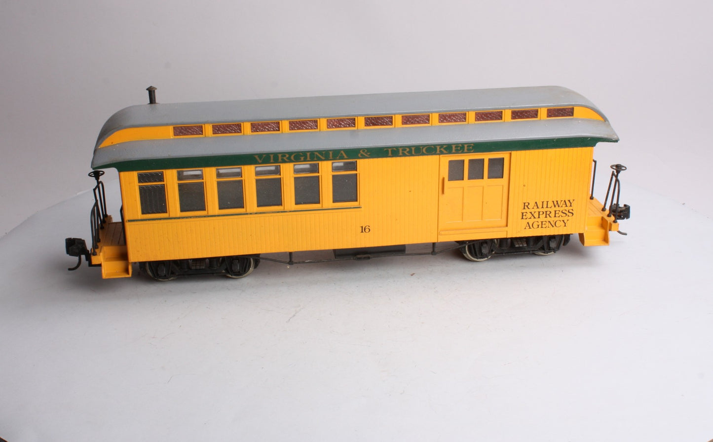 Bachmann 16 G Scale Virginia &Truckee REA Combine Car #16 EX