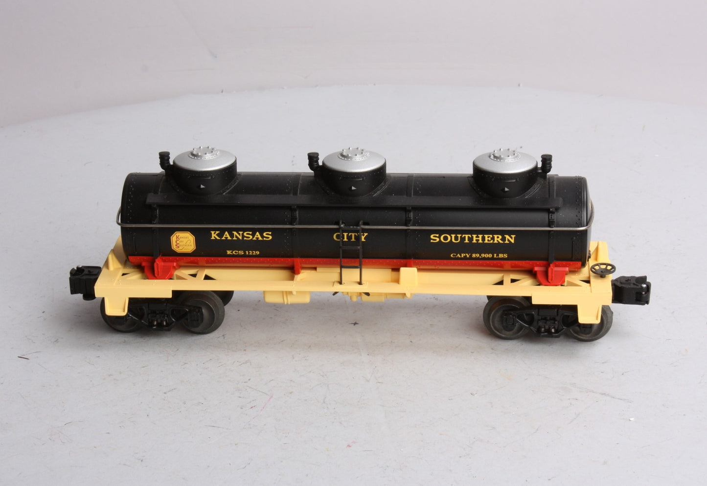 Lionel 6-26120 O Kansas City Southern 3-Dome Tank Car #1229 NIB