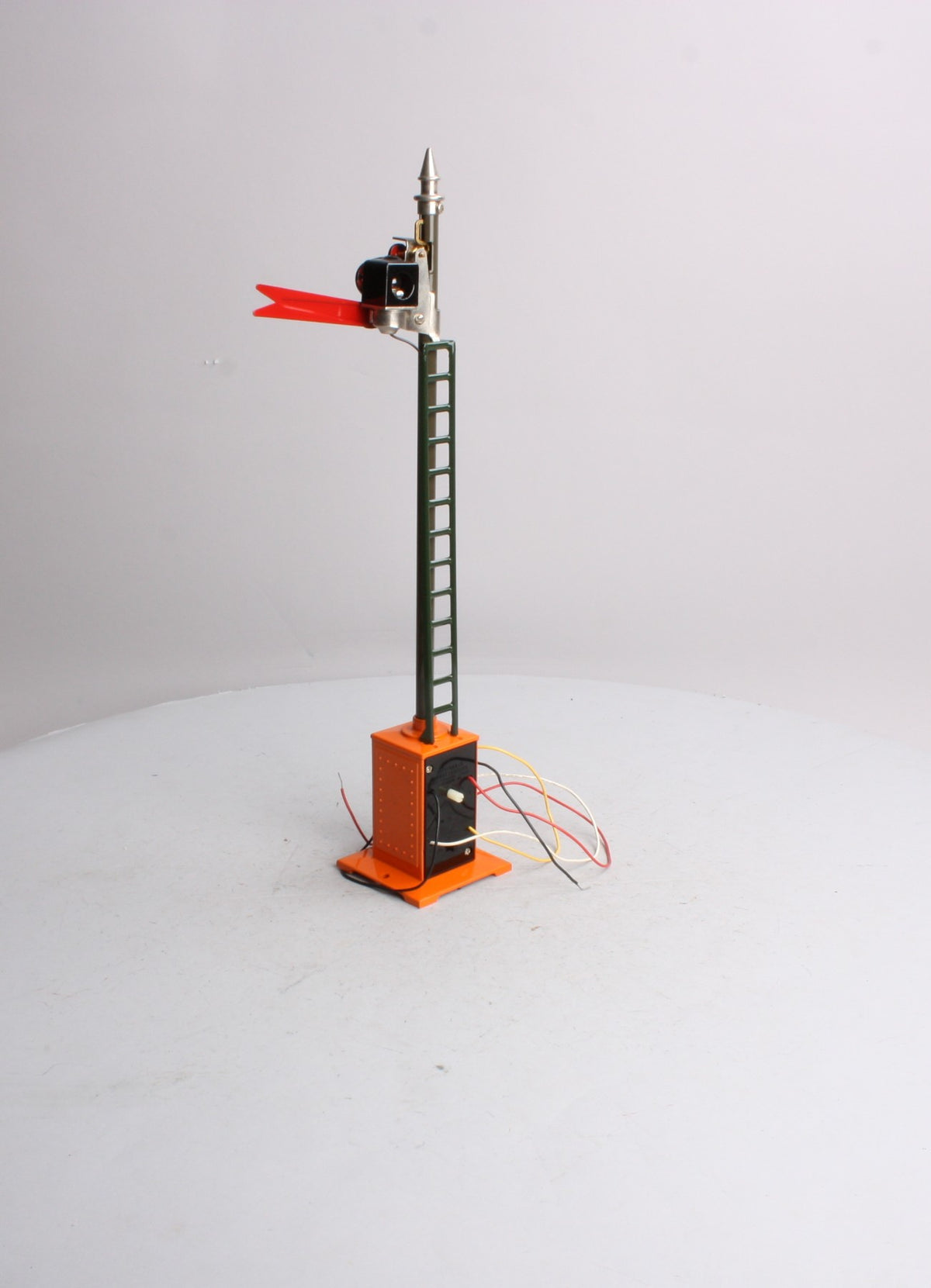 MTH 10-1047 Standard Gauge No.80 Operating Semaphore LN/Box