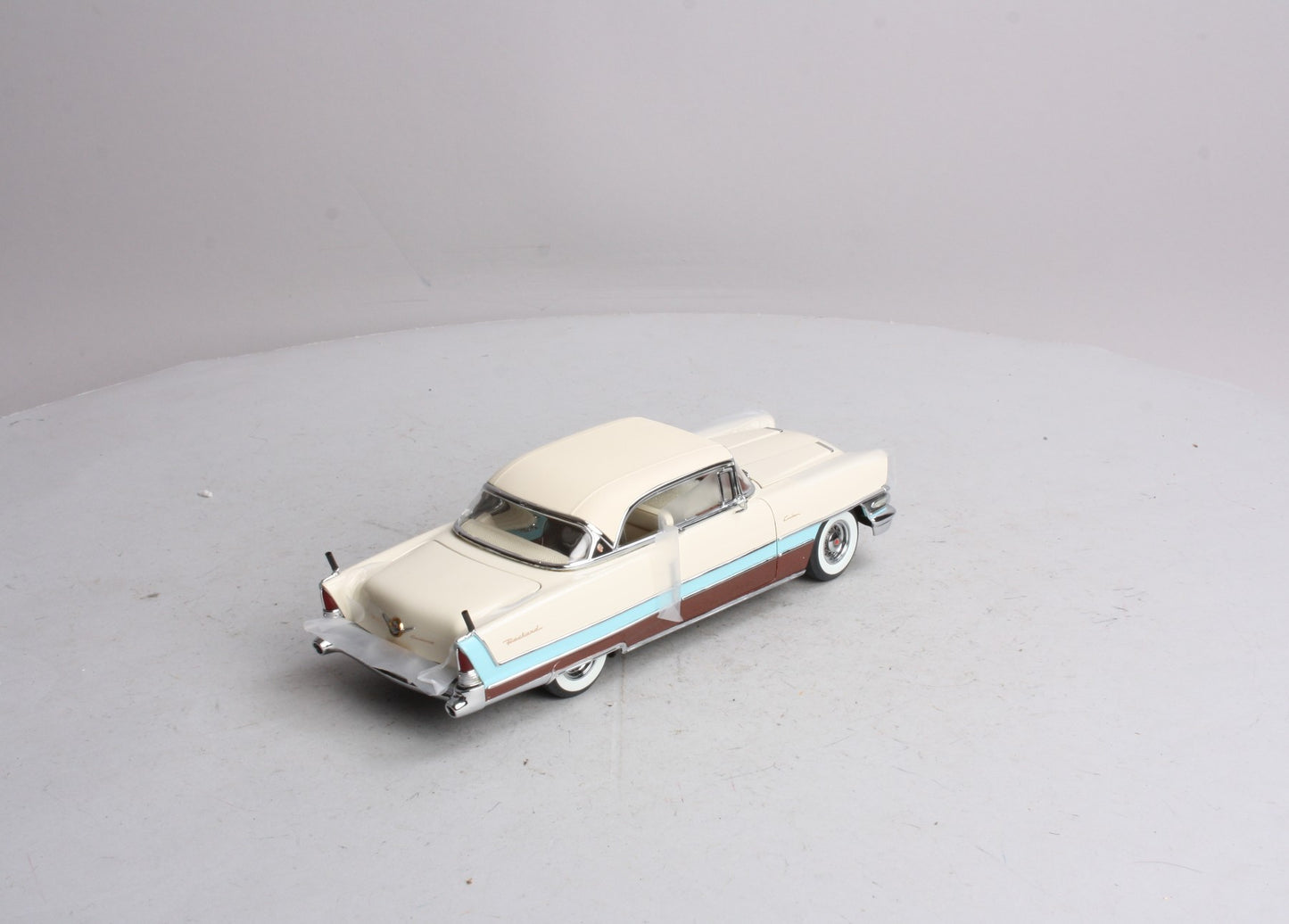 Danbury Mint 1956 1:24 1956 Packard Caribbean Hardtop LN/Box
