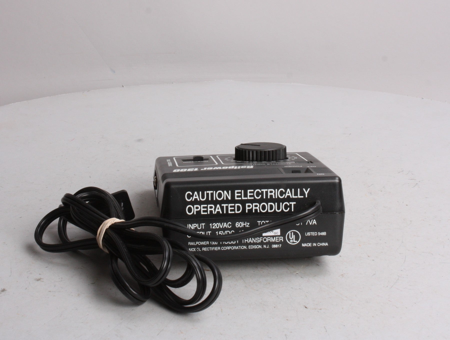 MRC AA300 HO/N Railpower 1300 Model Train Powerpack