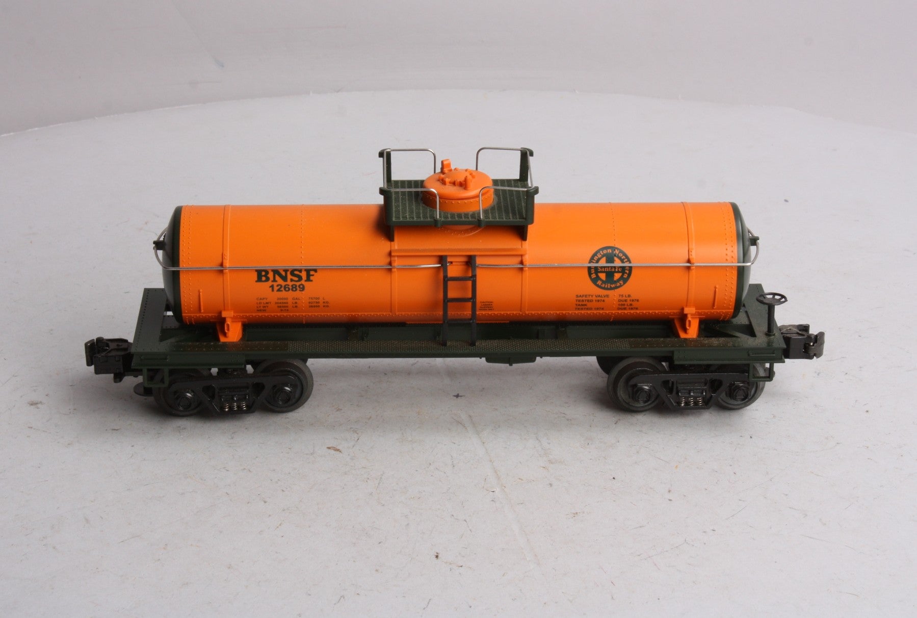 MTH 33-7304 O Gauge Burlington Northern Santa Fe Tank Car #12689 LN/Box