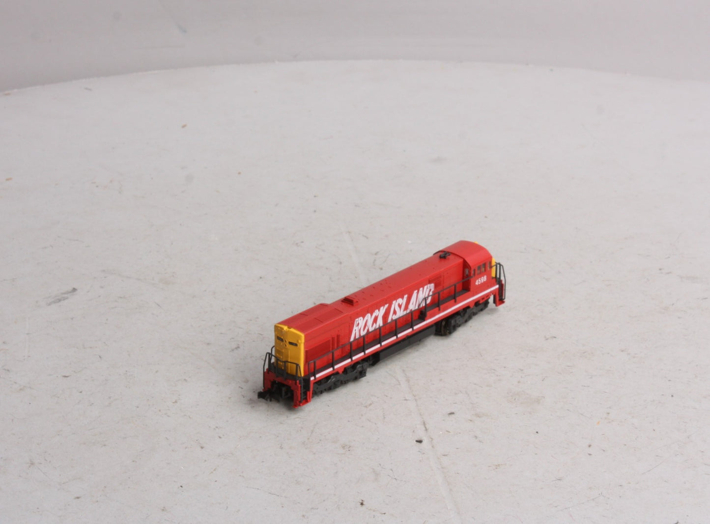 Kato 176-177 N Scale Rock Island U30C Diesel Locomotive #4598 LN/Box
