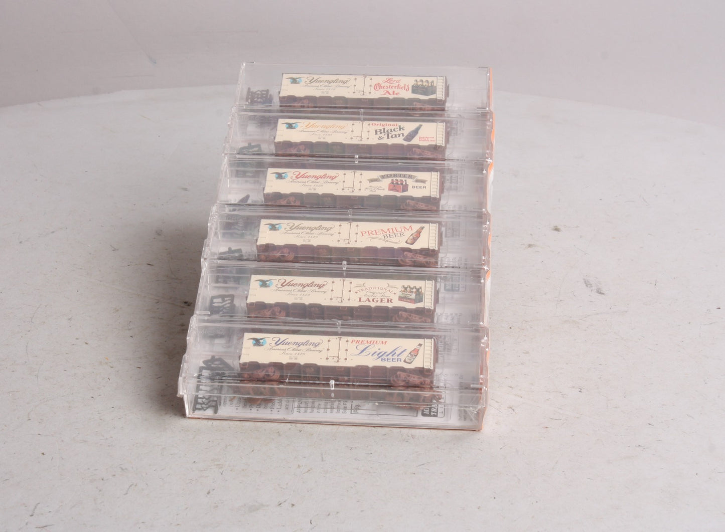 MicroTrains NSC 01-34 N Yuengling Brewery Reefer 6-Car Set MT/Box