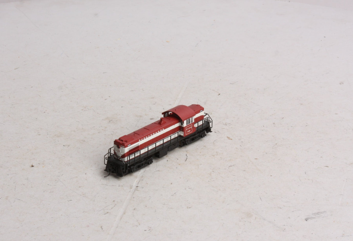 Atlas 44047 N Scale Susquehanna RS-1 Diesel Locomotive LN/Box