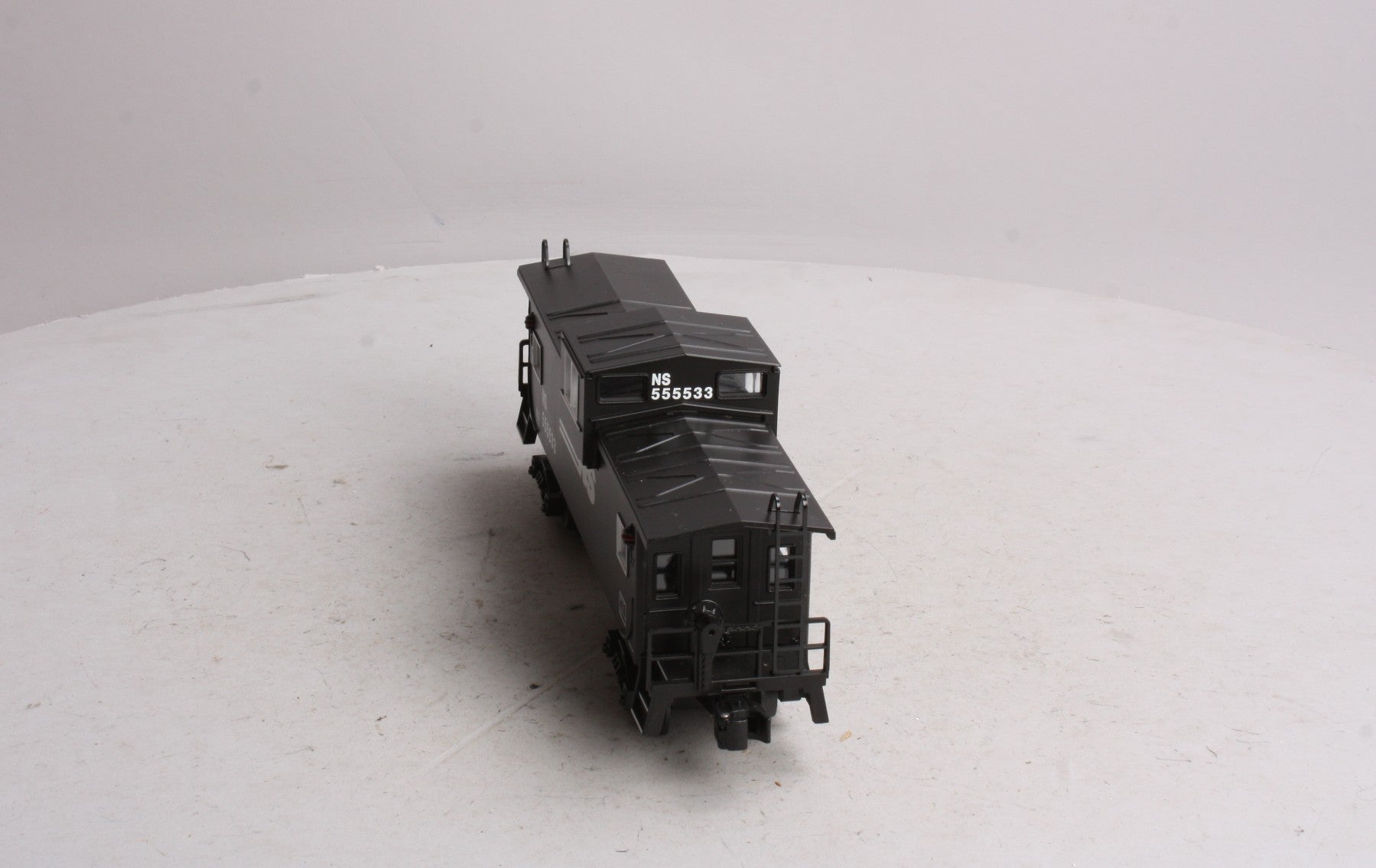 Lionel 6-29717 O Gauge Norfolk & Southern Extended Vision Caboose #555533 LN/Box