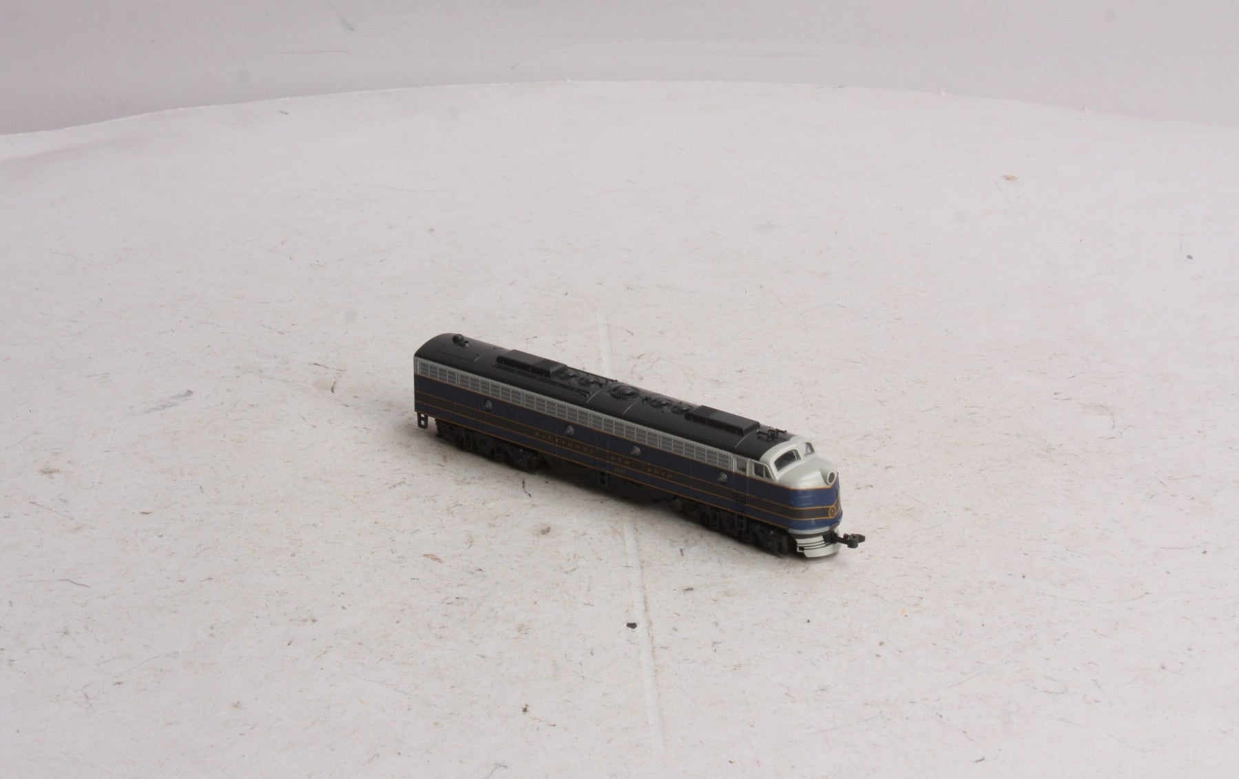 Kato 176-274 N Scale Baltimore & Ohio EMD E8/9A Diesel Engine #1441 LN/Box