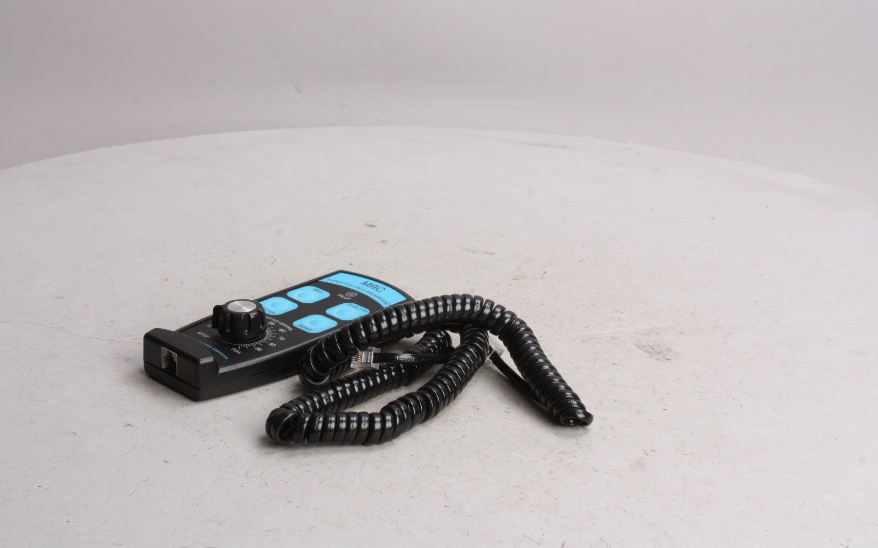 MRC AH920 O Walkaround For Railpower 100 Watt