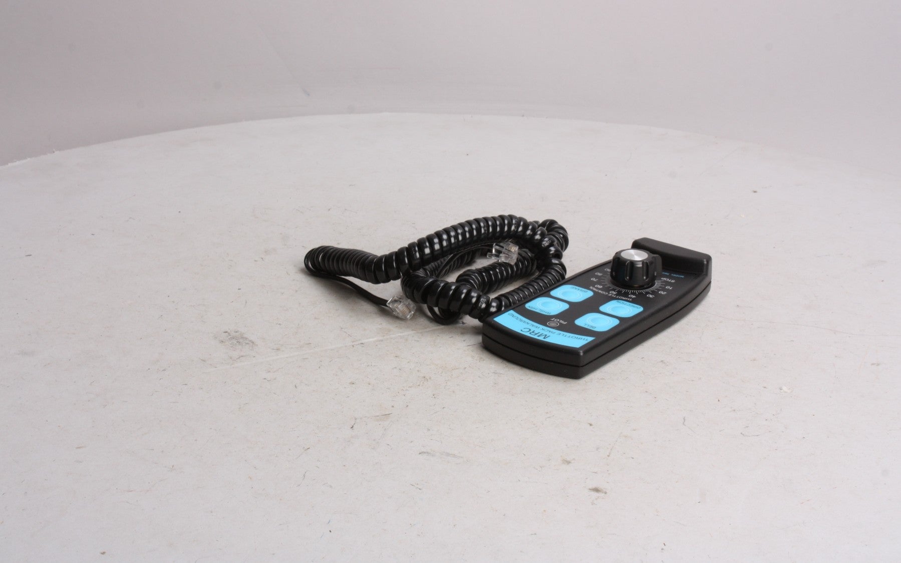 MRC AH920 O Walkaround For Railpower 100 Watt