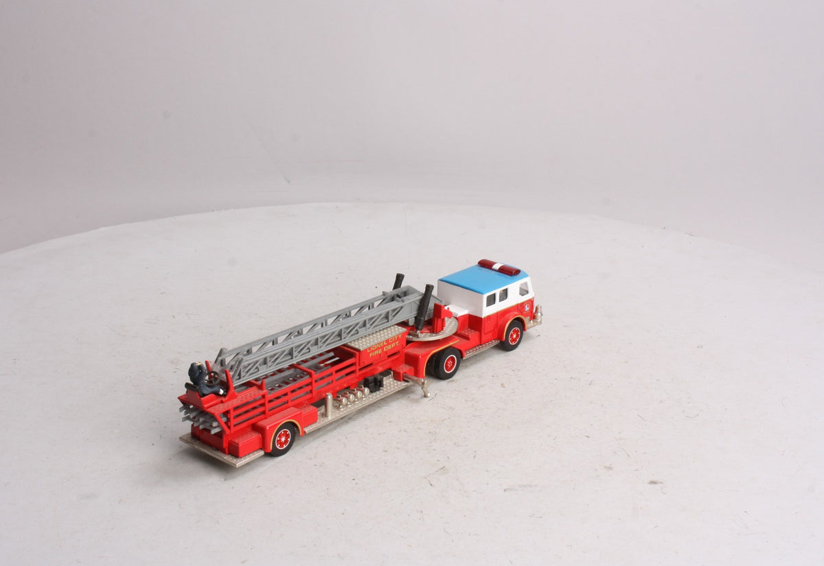 Corgi 51801 1:50 Lionel City Fire Department Aerial Ladder Truck