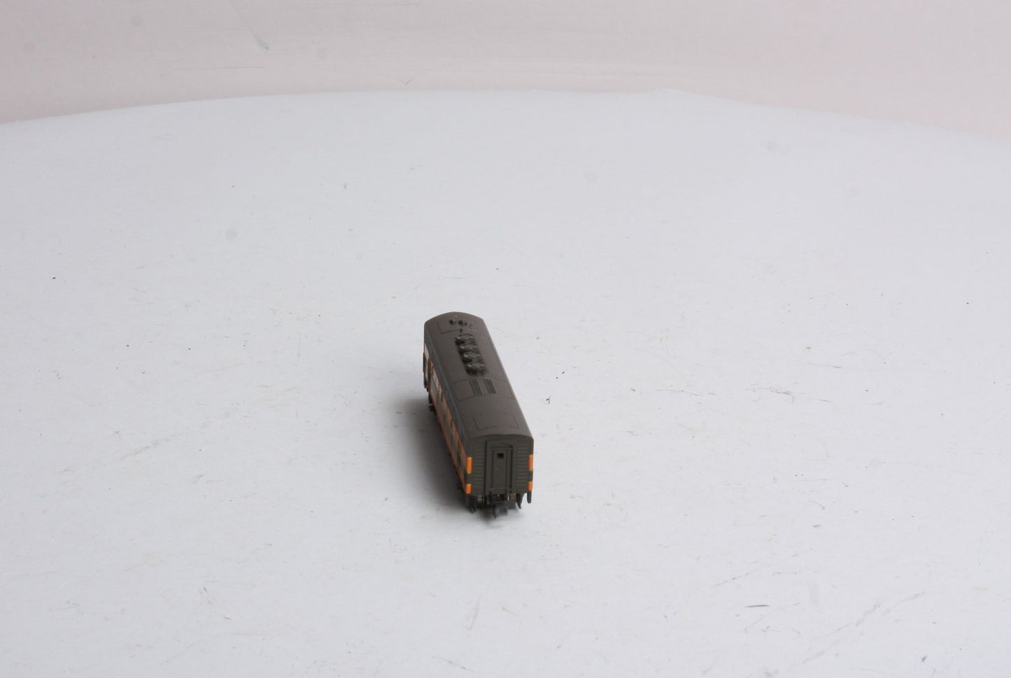 Kato 176-191 N Scale Great Northern F3B Powered Diesel Phase II LN/Box