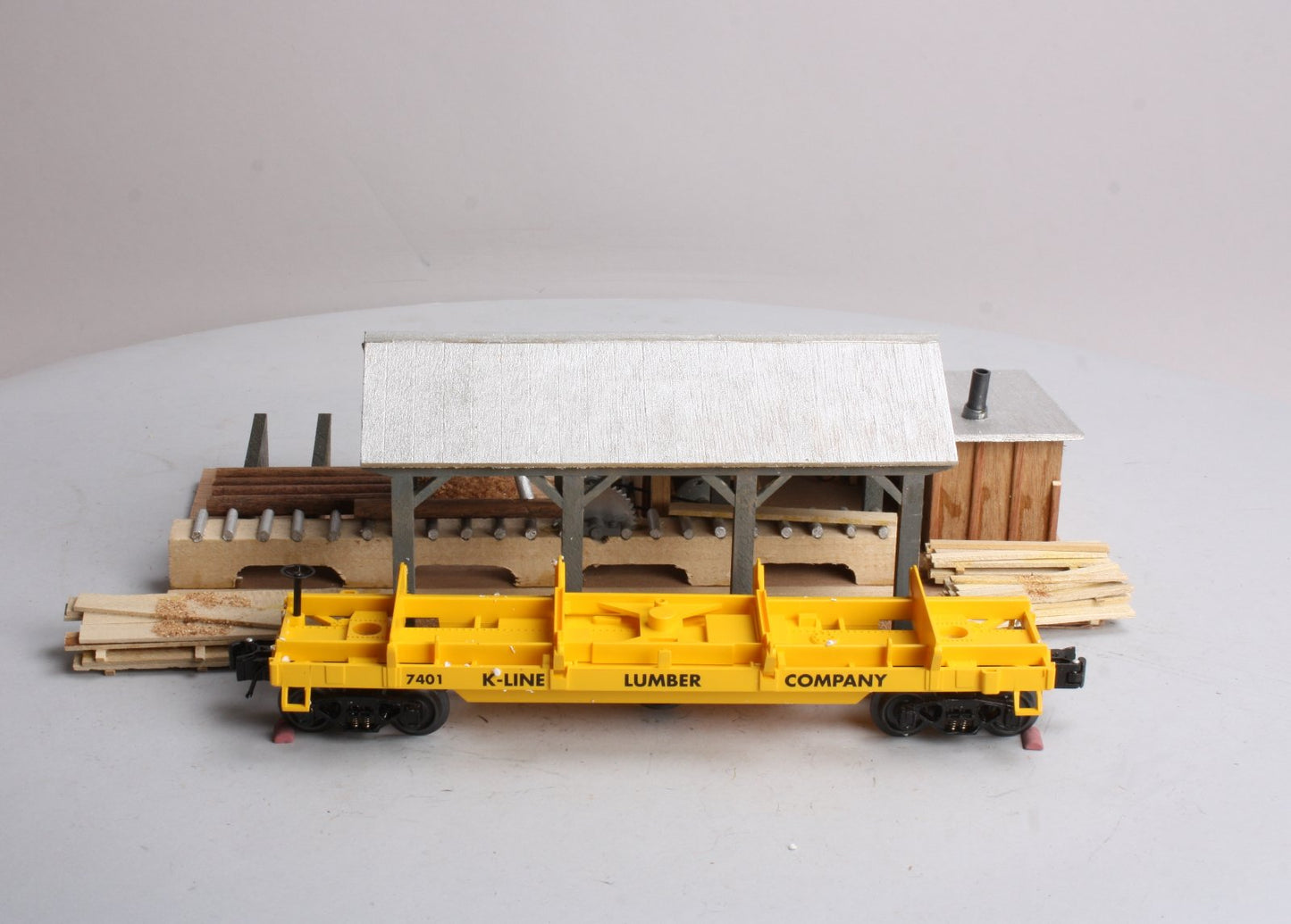 K-Line K-42450 O Scale Operating Sawmill LN/Box
