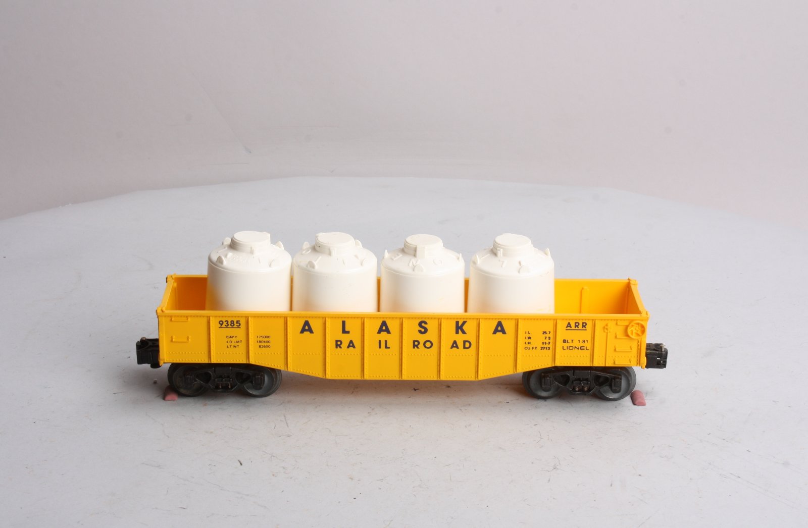 Lionel 6-9385 O Gauge Alaska Gondola with Canisters LN/Box
