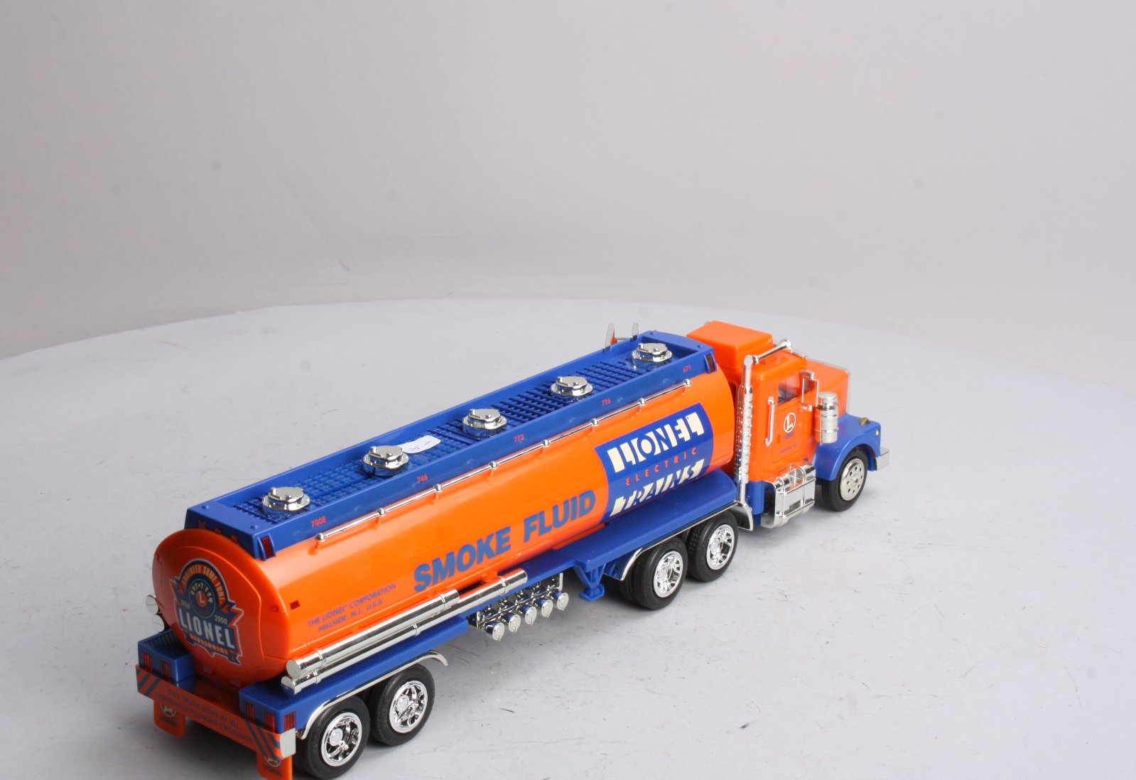 Taylor Made Trucks TMT-18126 Lionel Tanker Toy Truck Coinbank