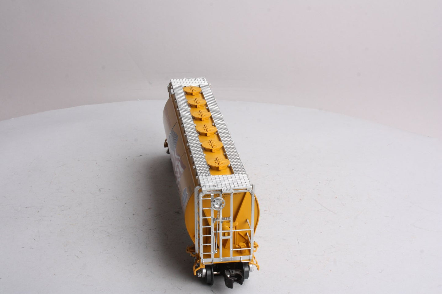 Lionel 6-58599 O Gauge Union Pacific Cylindrical Hopper LCCA Car #33825 LN/Box