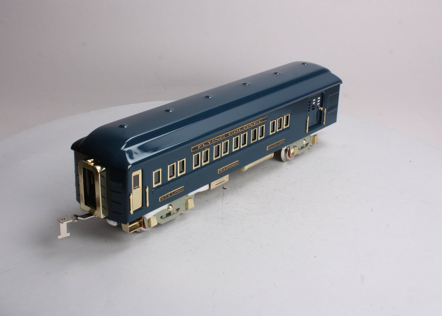 MTH 10-1196-B Standard Gauge Flying Colonel "Madison" Club Car #4380 LN/Box