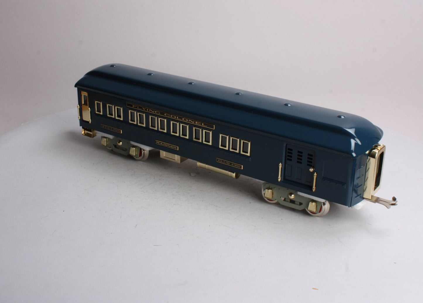 MTH 10-1196-B Standard Gauge Flying Colonel "Madison" Club Car #4380 LN/Box