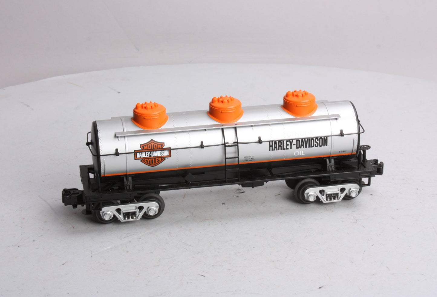 MTH 30-4120B O Gauge Harley Davidson 3-Dome Tank Car LN/Box