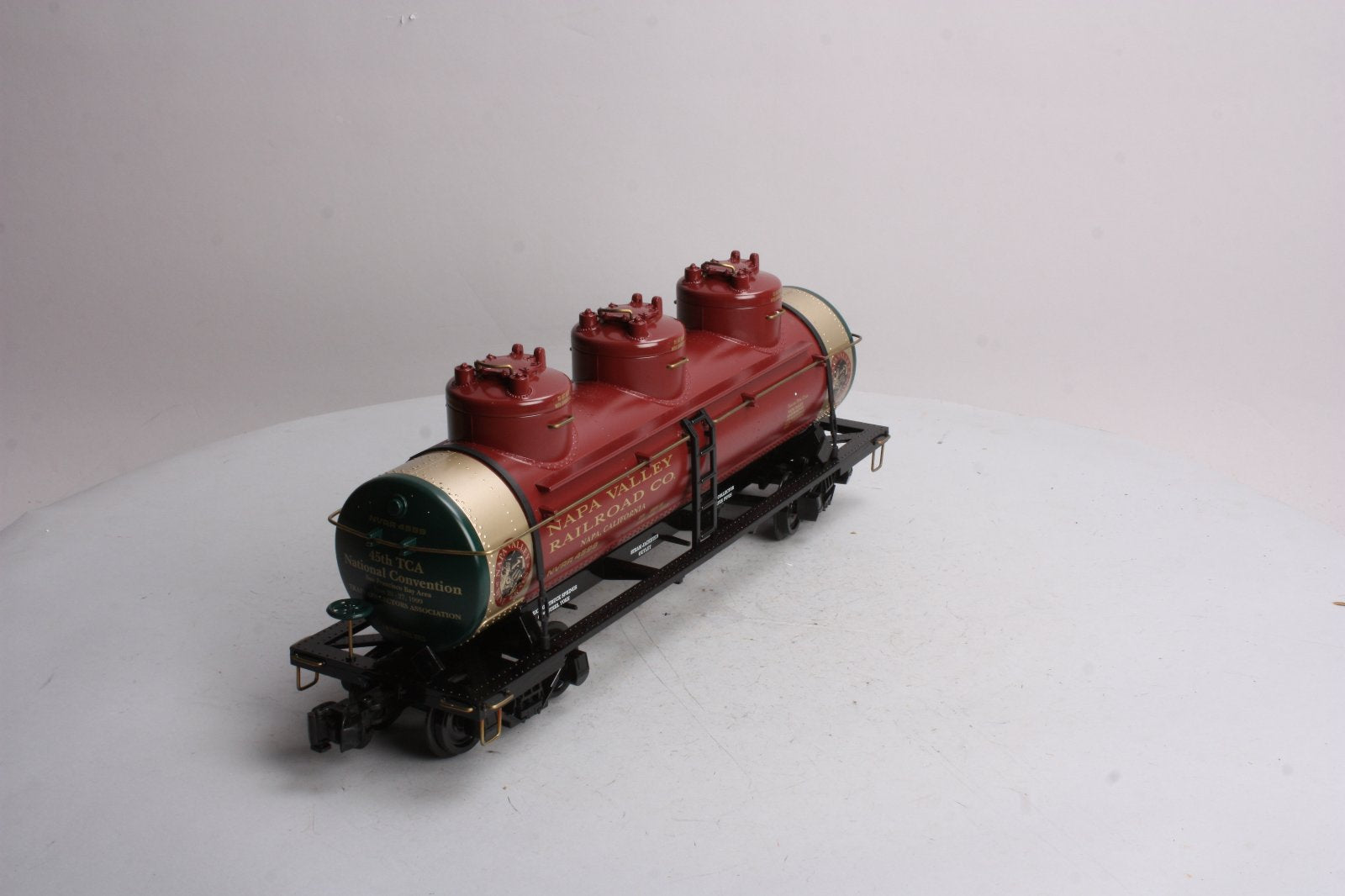 Aristo-Craft 41698 G Scale Napa Valley TCA 1999 Triple Dome Tank Car EX/Box