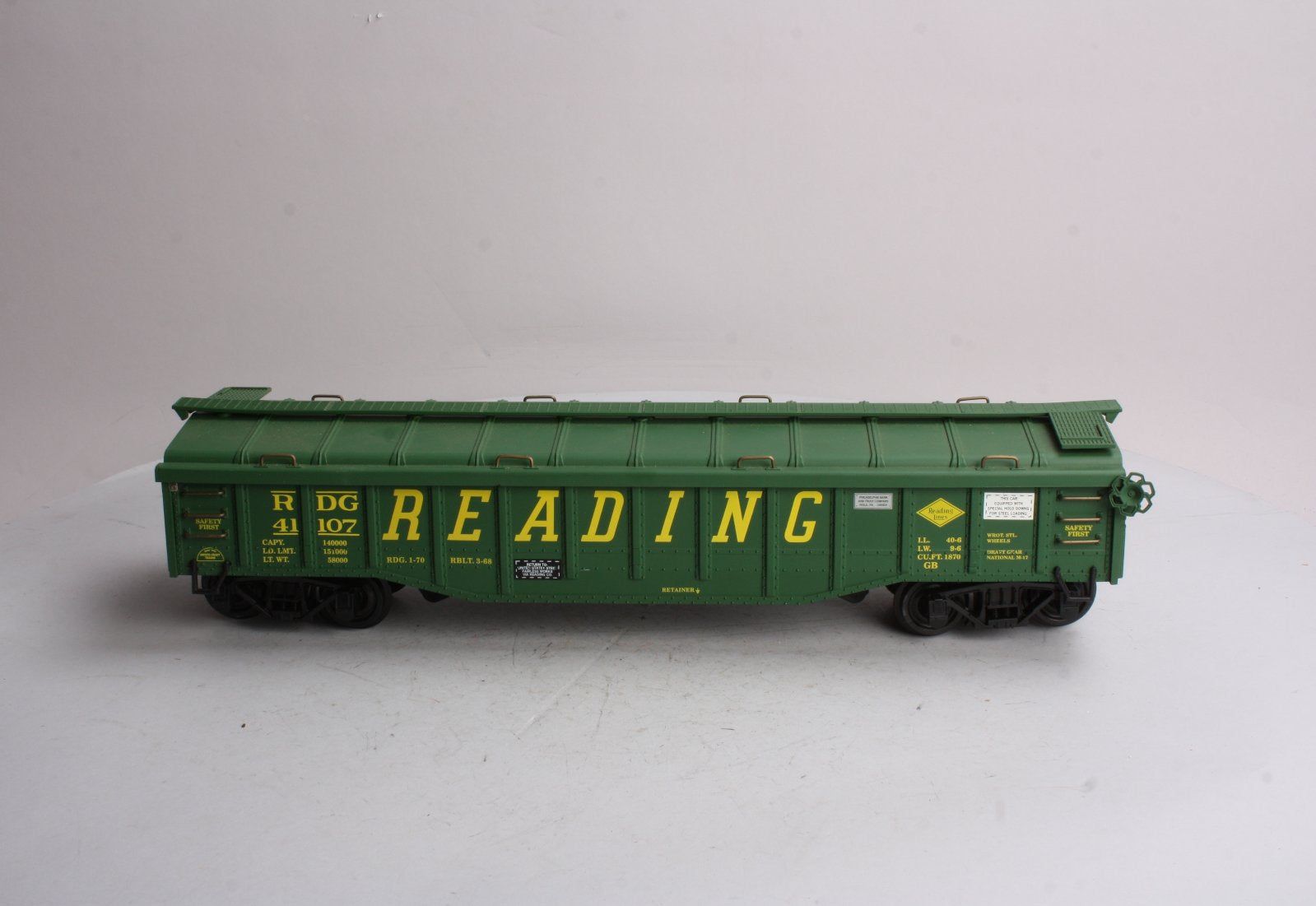 Aristo-Craft 41107 Reading Covered Gondola LN/Box