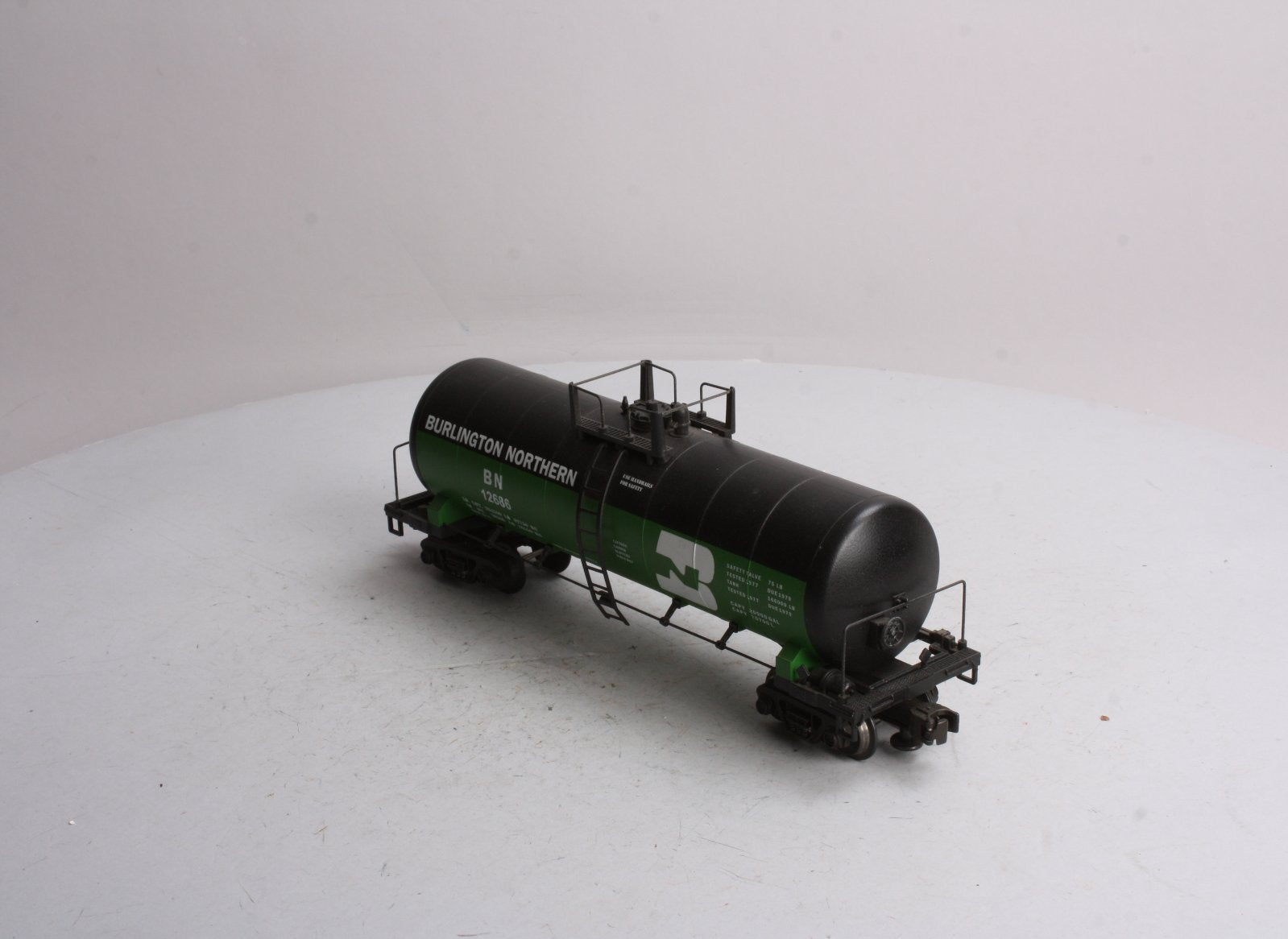 MTH 20-9200 O Scale Burlington Northern O Scale Tank Car NIB