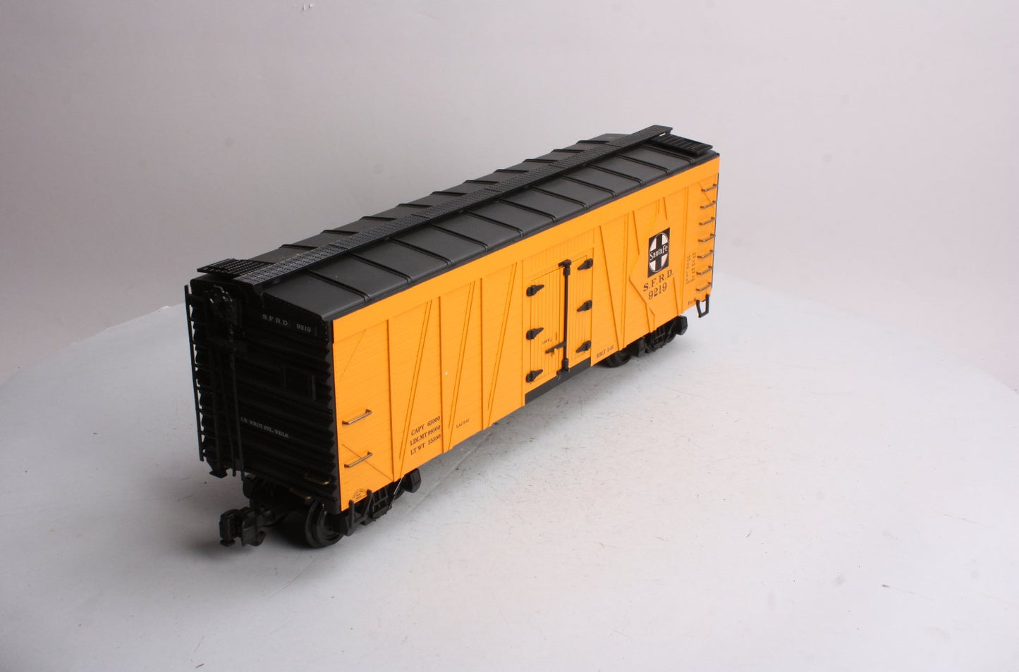 Aristo-Craft 46604 G Scale Santa Fe Reefer Car #9219 LN/Box