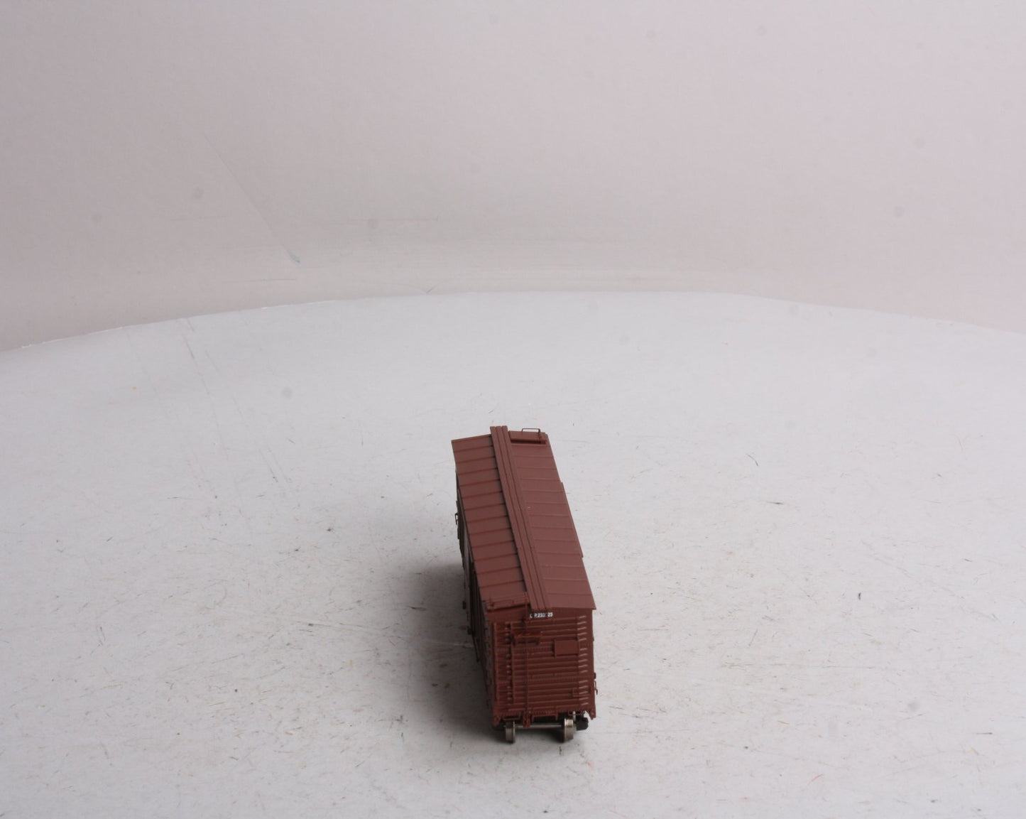 InterMountain 452604-7 HO Canadian Pacific Tichy Single Sheathed Boxcar #233223 EX/Box