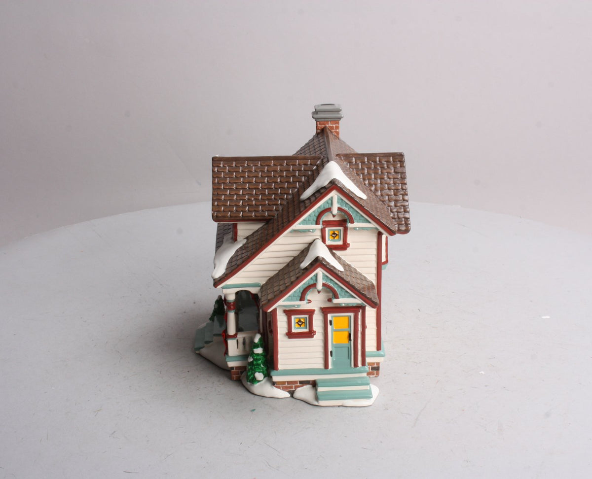 Dept 56 55304 Snow Village Bungalow EX/Box