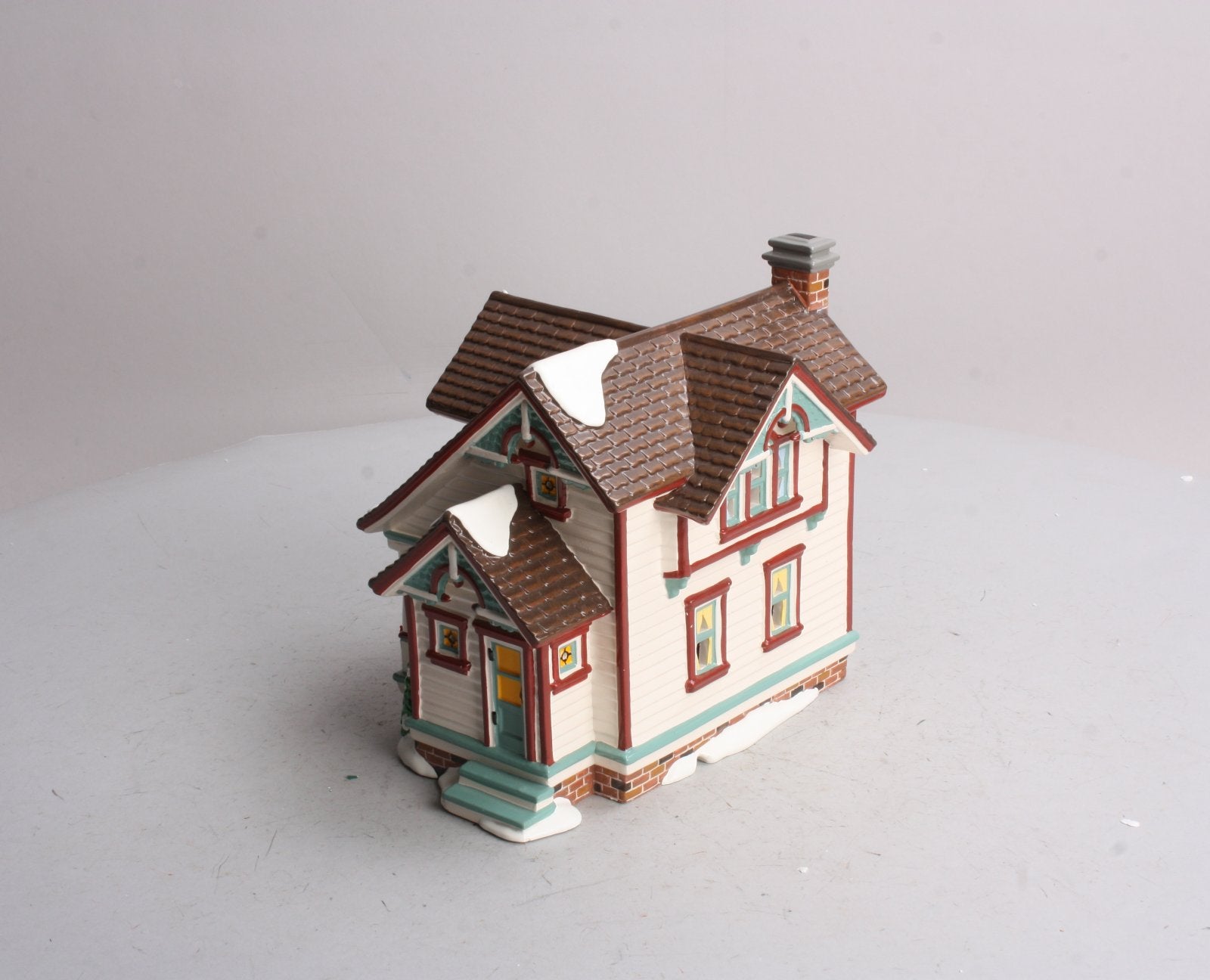 Dept 56 55304 Snow Village Bungalow LN/Box