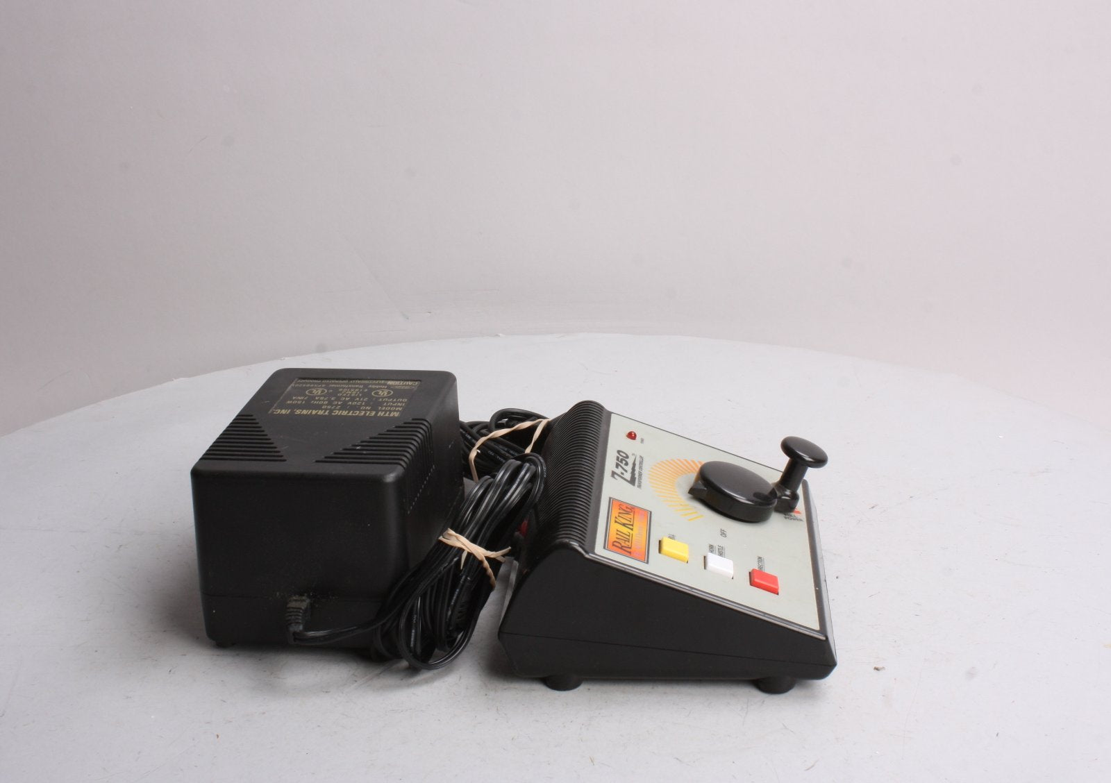 MTH 40-750 Z-750 Hobby Transformer with Controller EX/Box
