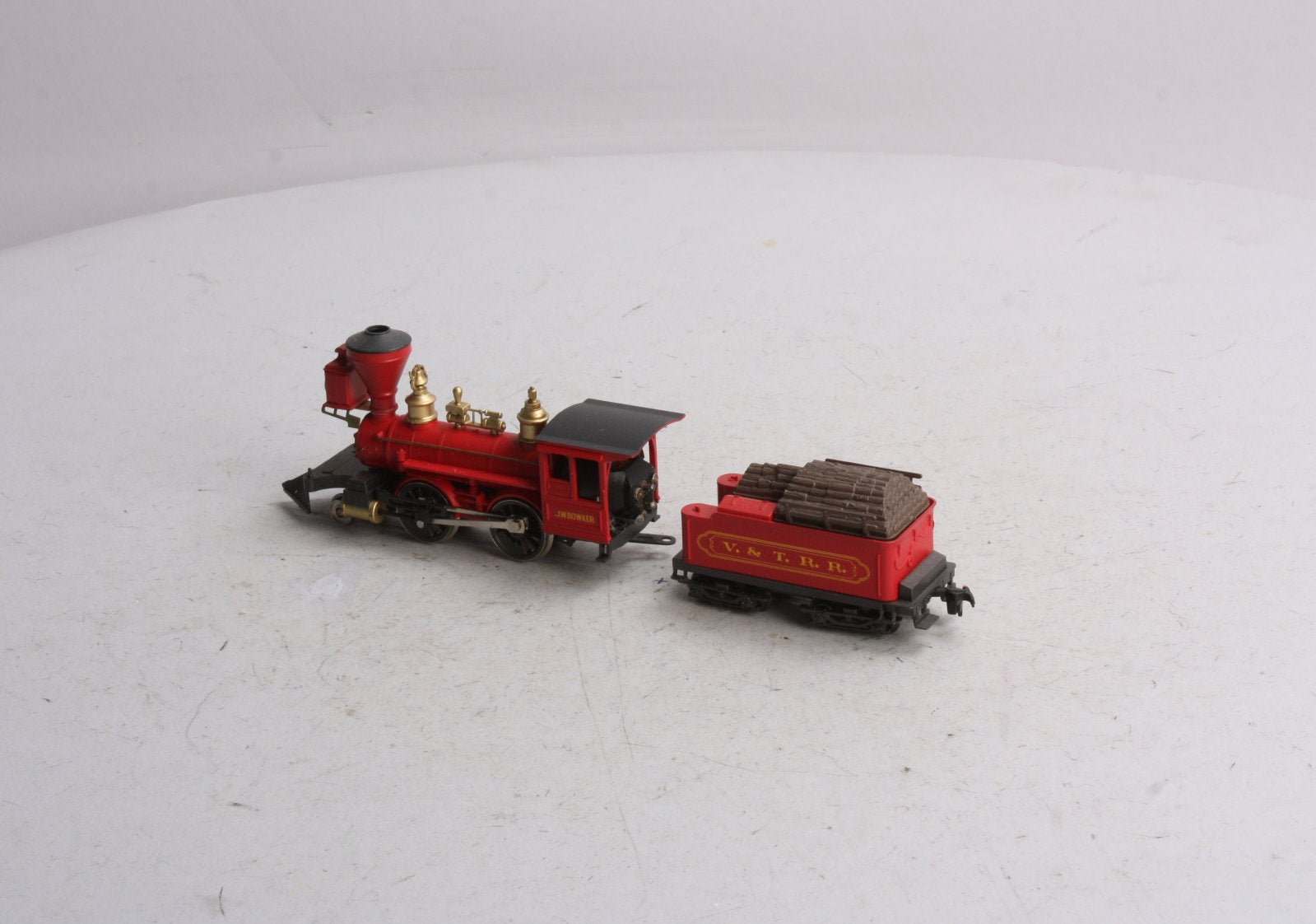 AHM 5072 HO Scale V&TRR 2-4-0 Steam Locomotive & Tender LN/Box