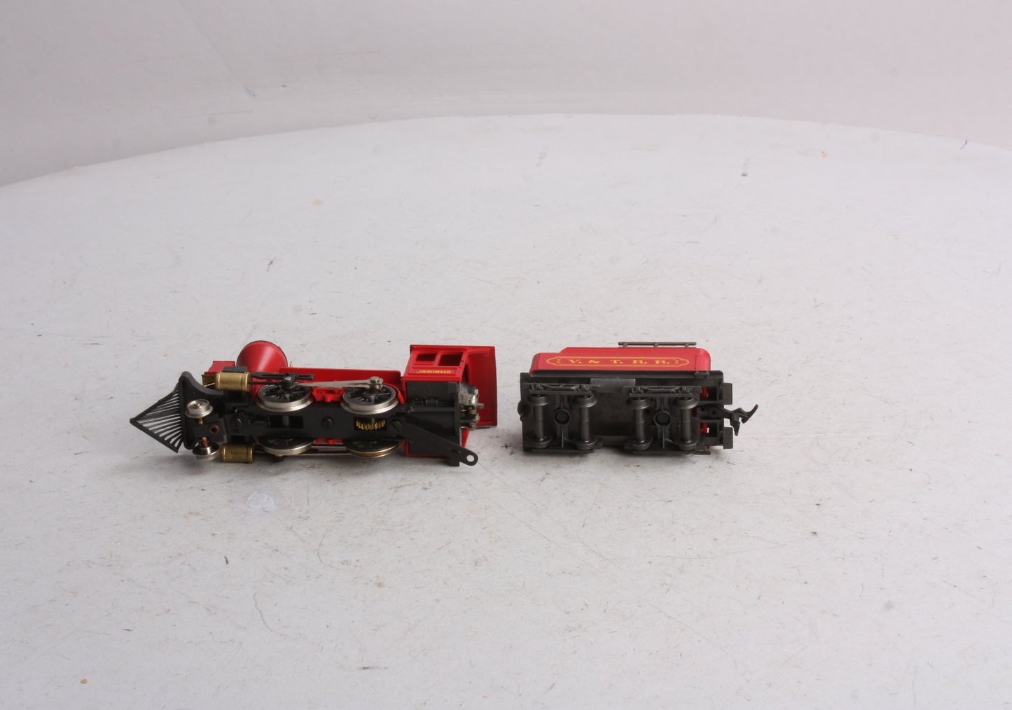 AHM 5072 HO Scale V&TRR 2-4-0 Steam Locomotive & Tender LN/Box