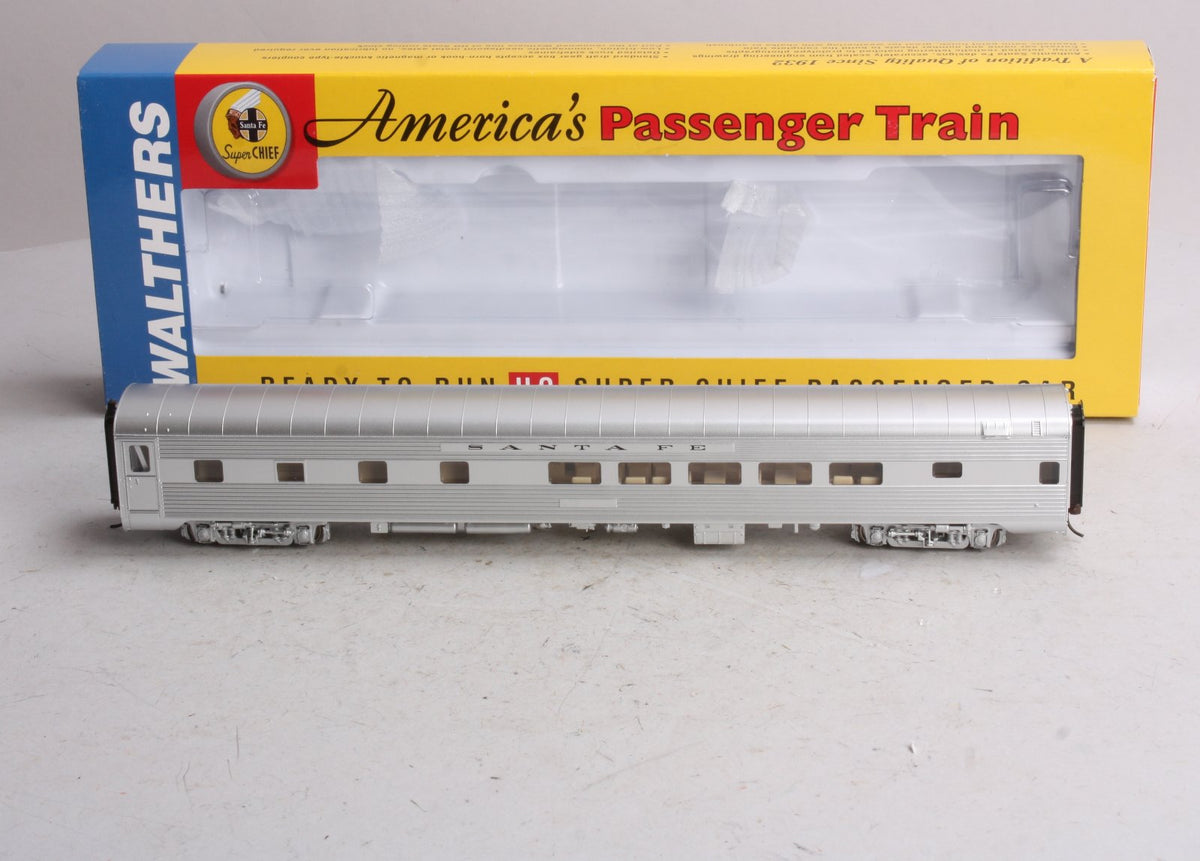 Walthers 932-9004 HO Santa Fe Super Chief 29-Seat Dormitory-Lounge Passenger Car LN/Box