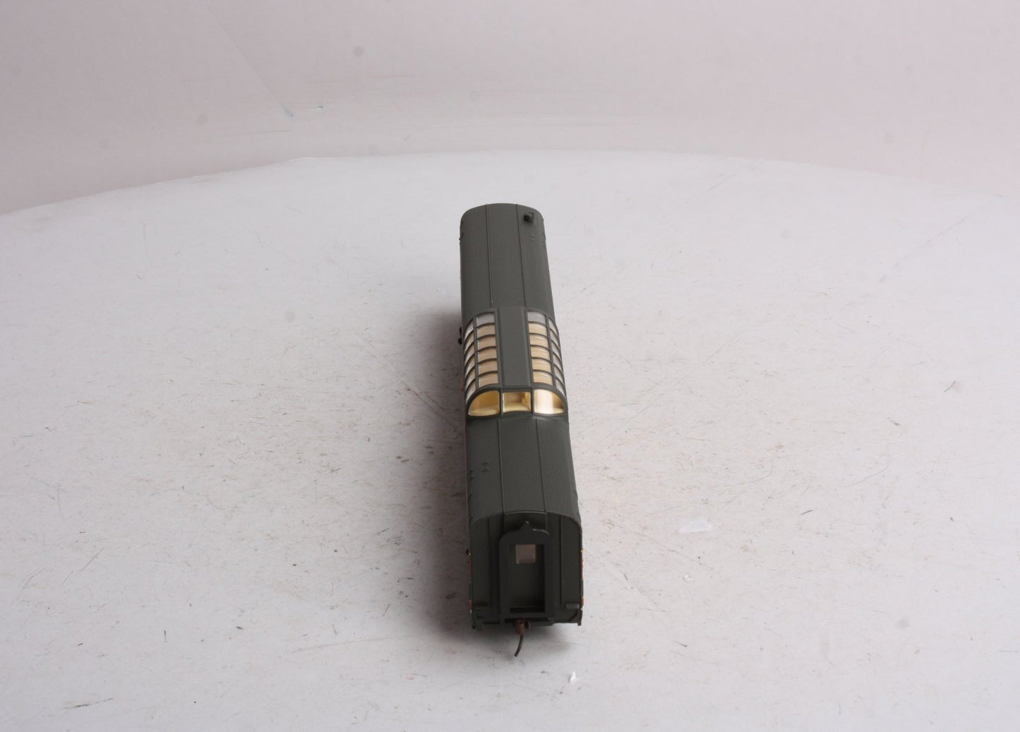 Walthers 932-9039 HO Great Northern Empire Builder Budd 48-Seat Vista Dome Coach NIB