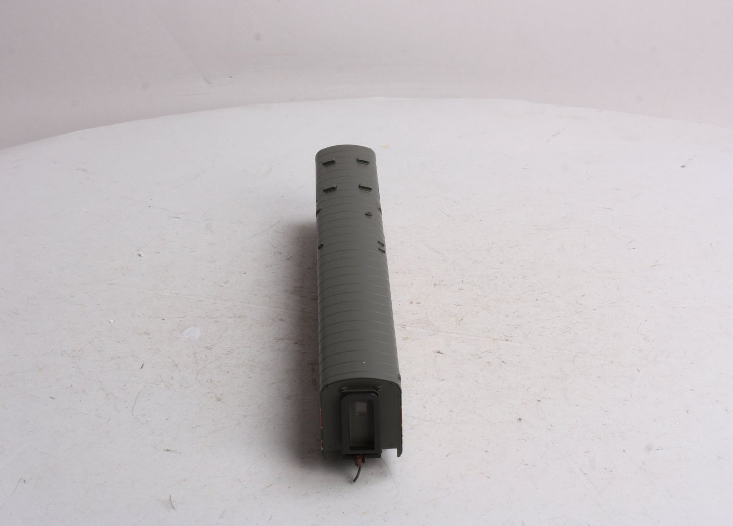 Walthers 932-9035 HO Scale Great Northern Empire Builder AC&F Baggage-Dormitory LN/Box