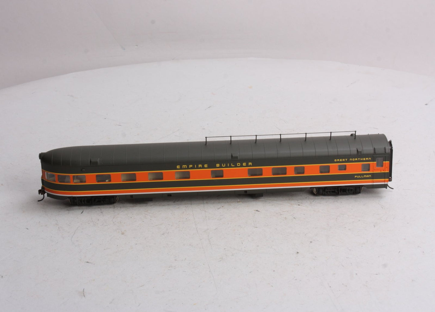 Walthers 932-9038 HO Great Northern Empire Builder 6-4-1 Lounge Observation NIB