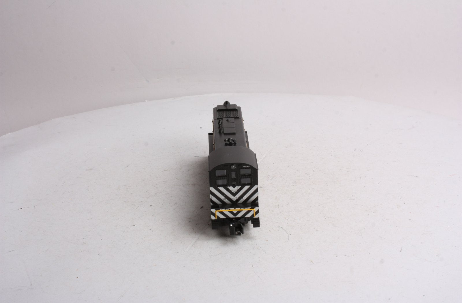American Flyer 6-48035 S Gauge Santa Fe Baldwin Switcher #2257 MT/Box